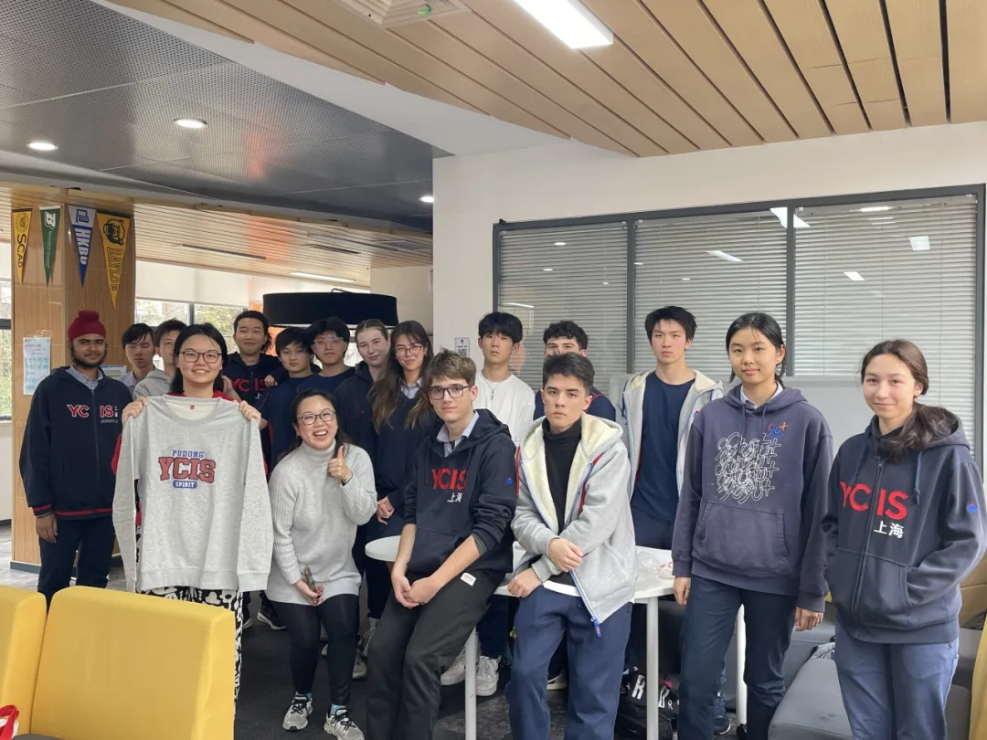 YCYW校友在学校分享经验