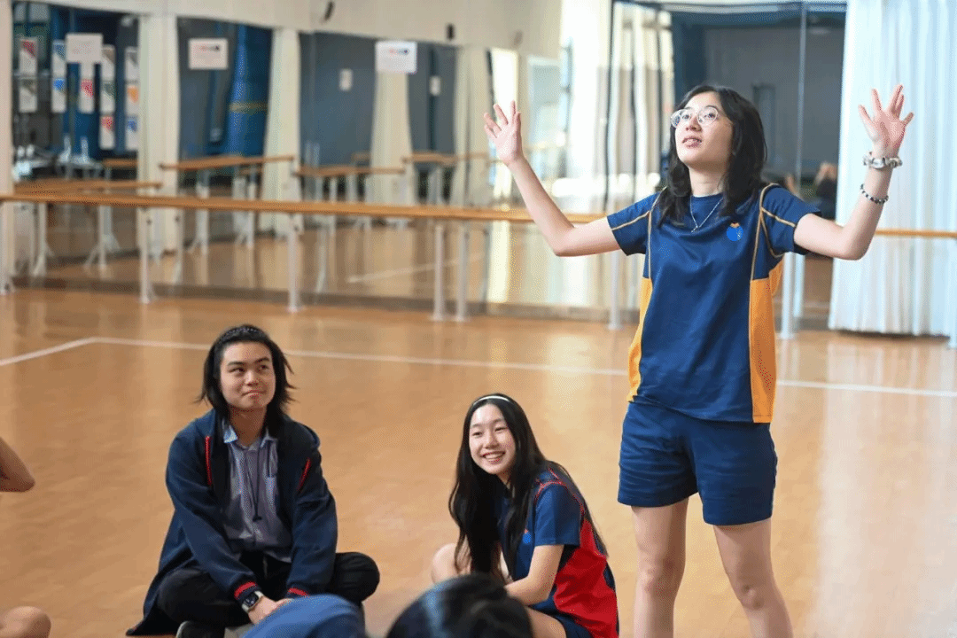 互动练习现场氛围热烈,AI主题讨论深入