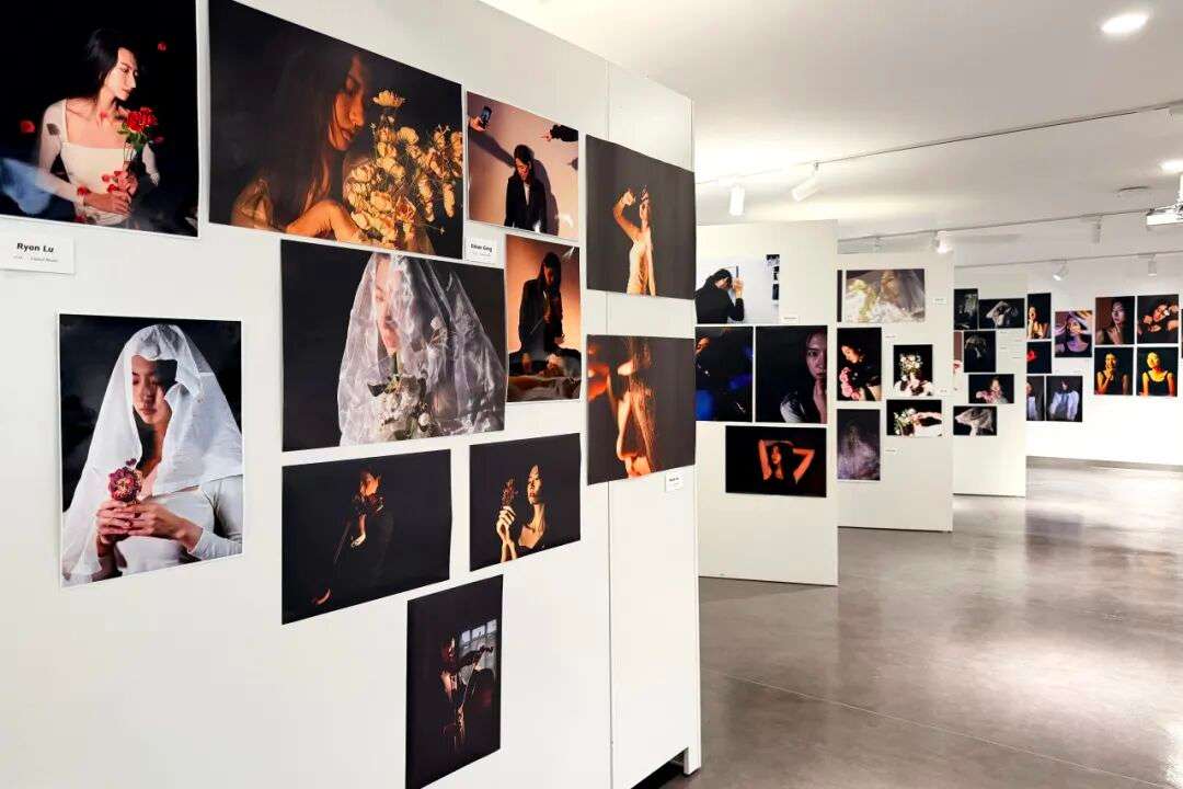 学生摄影作品：近景人像与情绪表达（模特周学生作品）