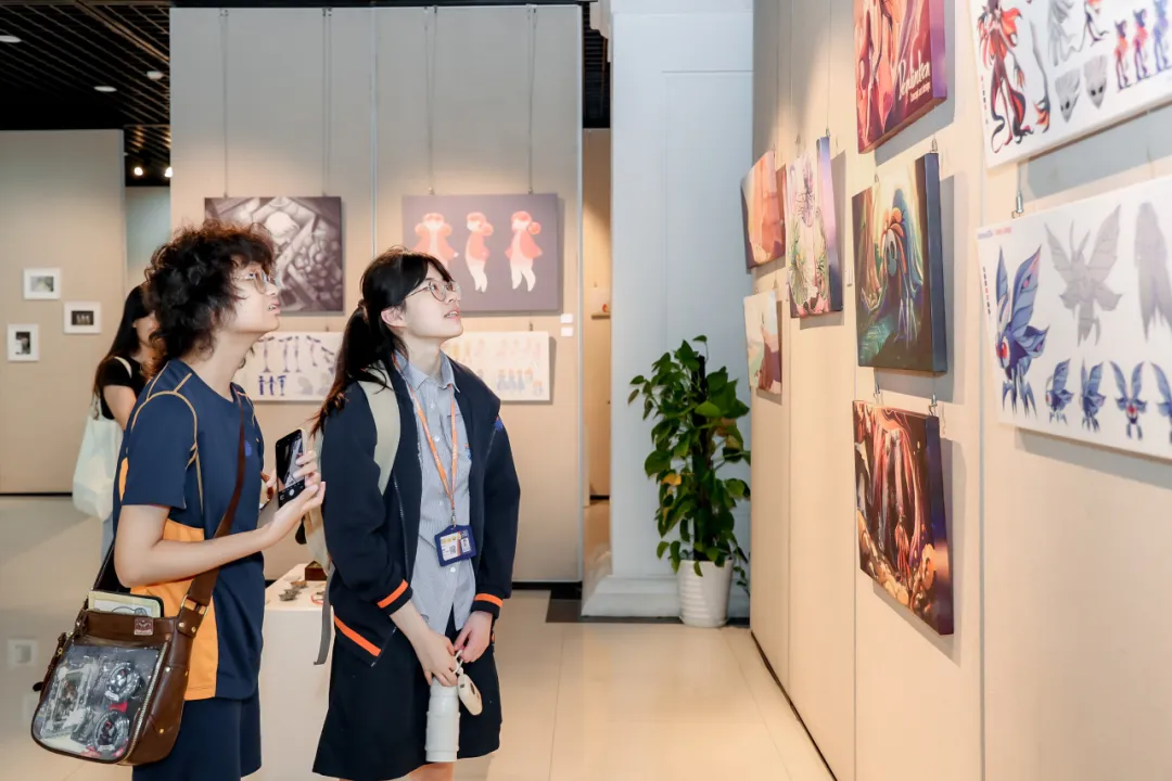 2023-2025年度艺术大展暨毕业作品展现场5