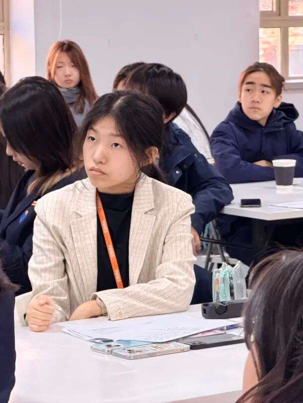 产品经理汇报数据与产品路线图