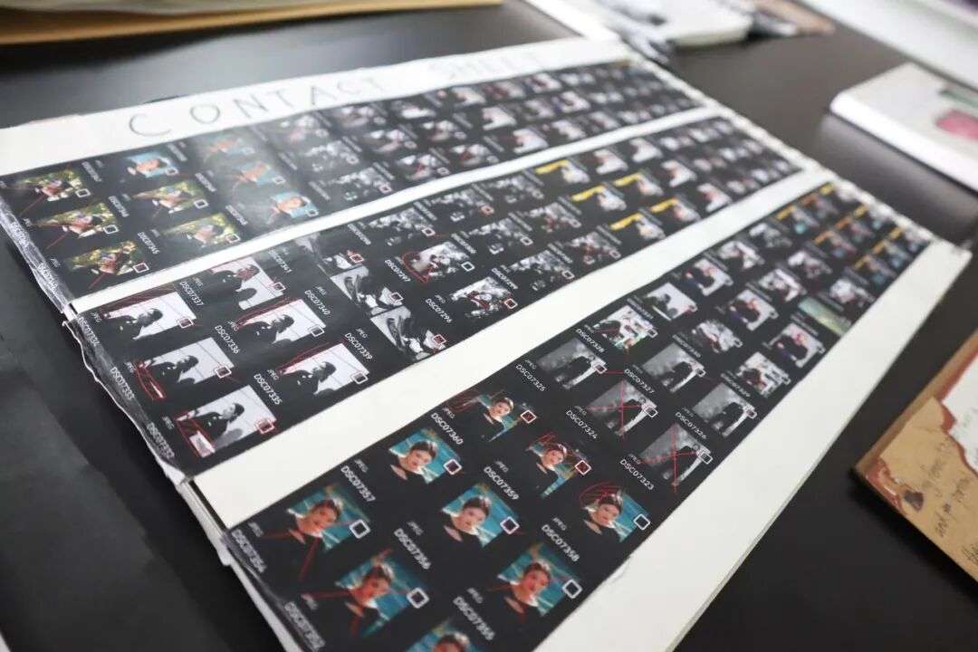 学生整理 Photography Sketchbook,复盘拍摄流程与改进方向