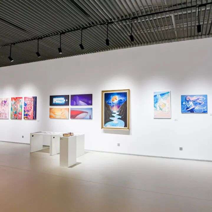 学生参与模特周或项目制实践，提升艺术与技术融合能力（一）