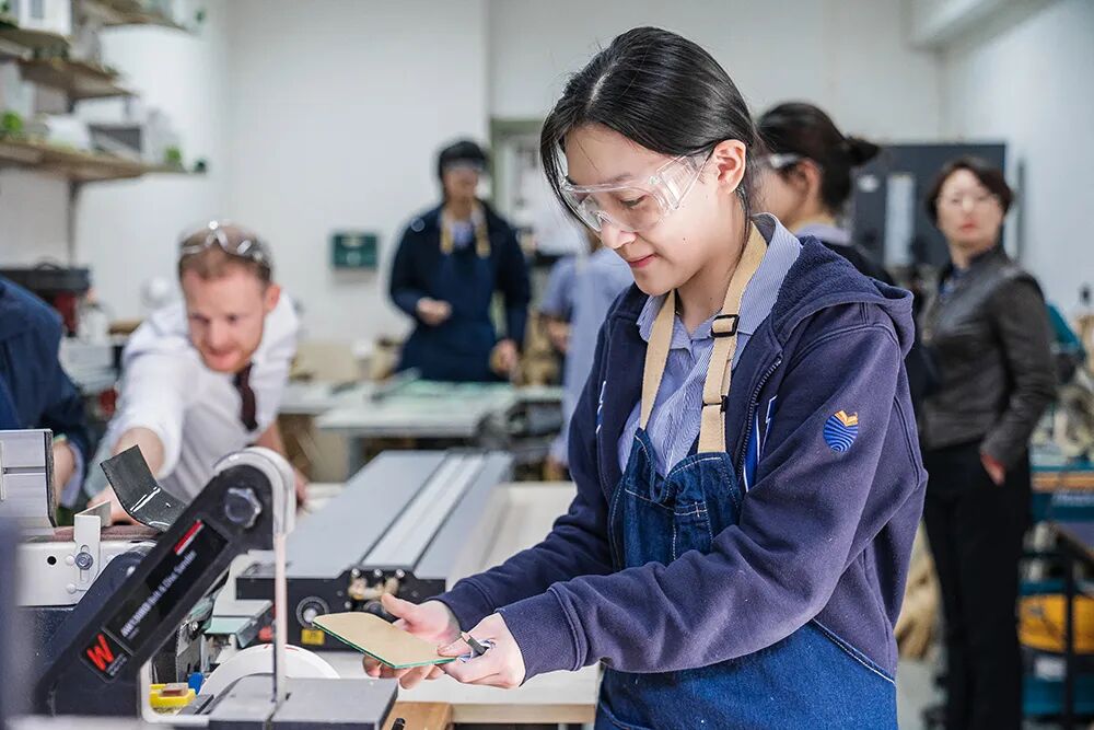 DT 课程跨学科关联的可视化展示:艺术、美学、工程与社会维度的融合