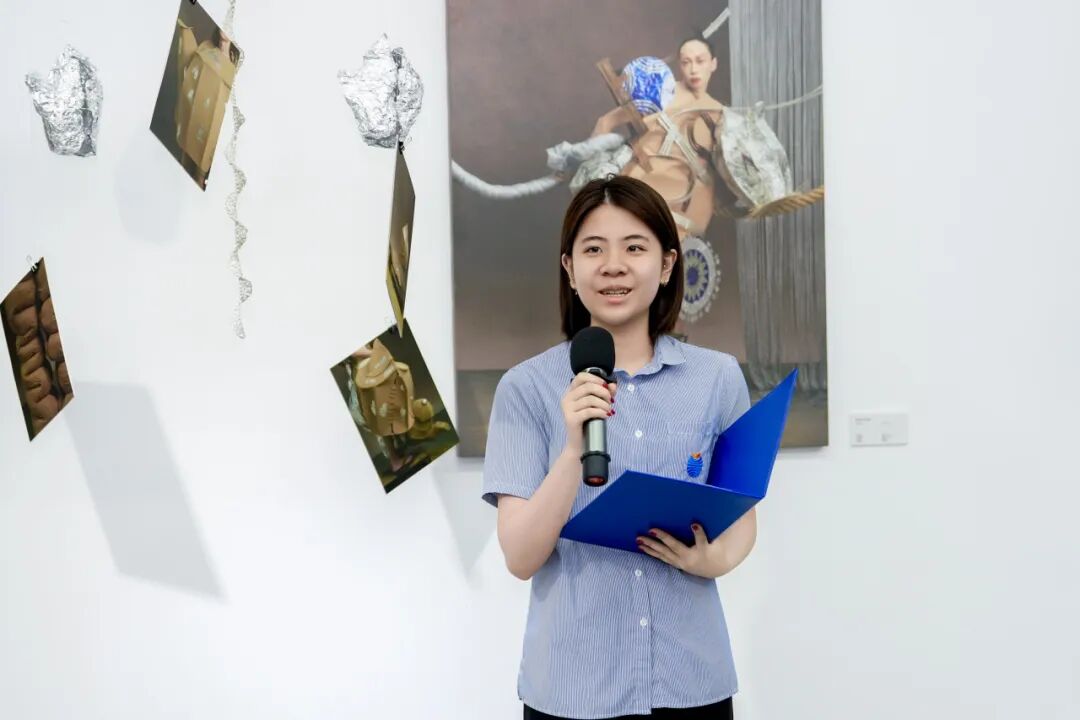 Christy Chen设计的展览海报与传播物料展示