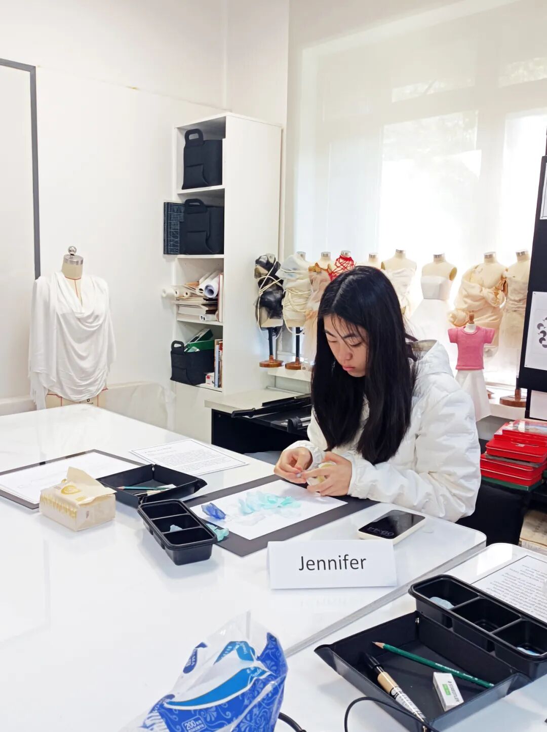 时尚设计课堂：学生作品与走台展示准备