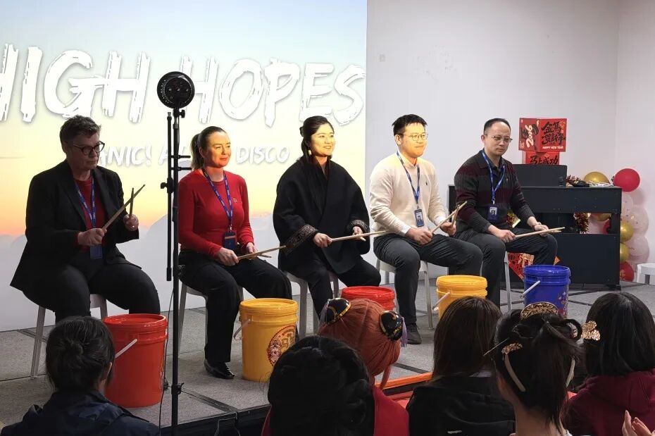 双语才艺秀节目一：音乐或舞蹈表演（迎新春活动）